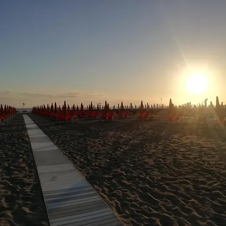 Apartment Viareggio Mare Pineta Relax